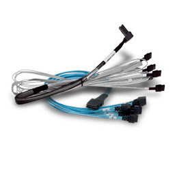 Broadcom 05-60001-00 SAS (Serial Attached SCSI) -kaapeli 1 m