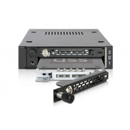 Icy Dock MB492SKL-B asemapaikkaan asennettava paneeli Musta